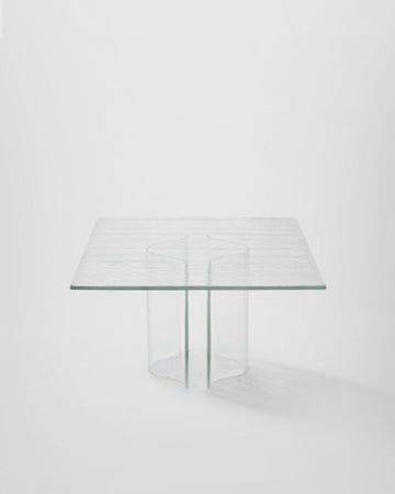 MELT DINING TABLE