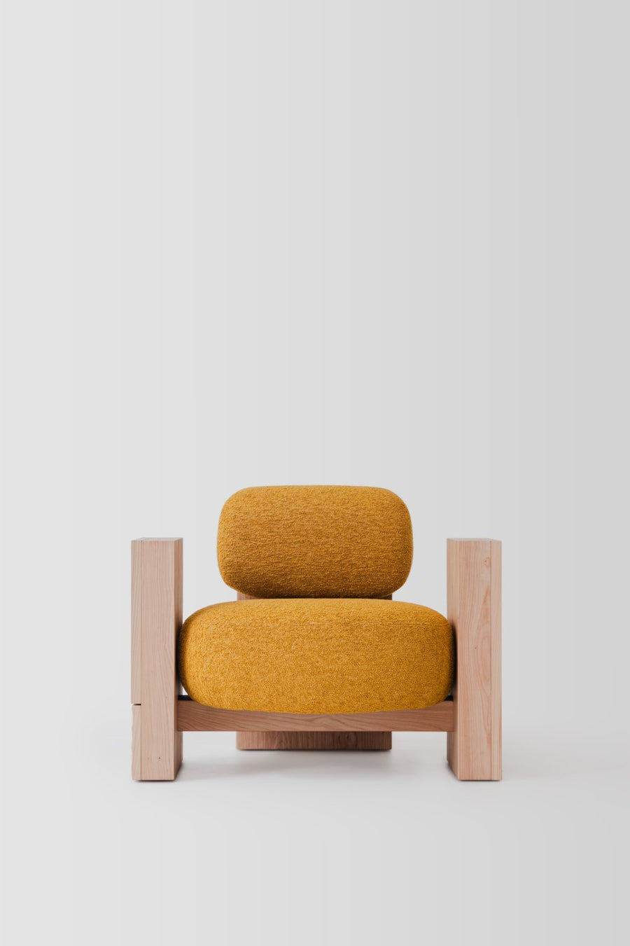 AC1 ARMCHAIR