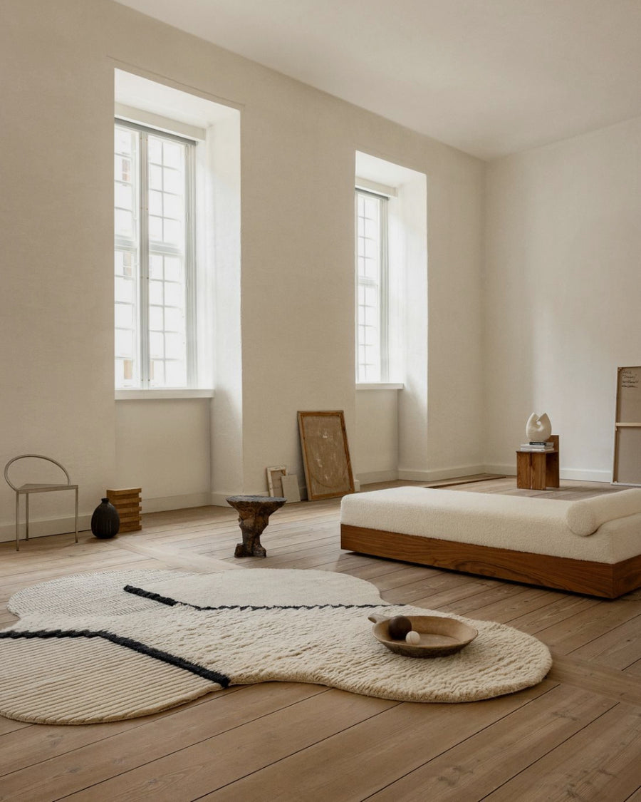 LUNAR ADDICTION SQUARE UNDYED