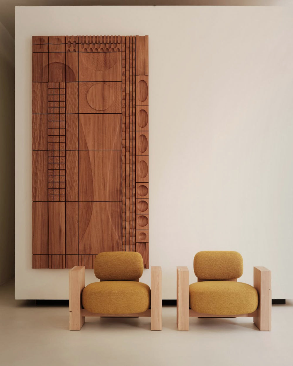 AC1 ARMCHAIR