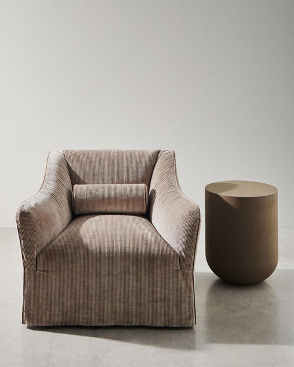 SAIA 5 ARMCHAIR